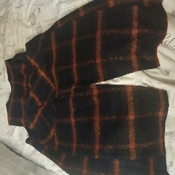 BCBG Generation Vest - Picture 3 of 4